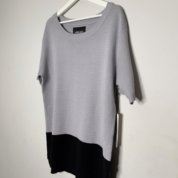 NANA JUDY Colour Block Knit Short Sleeve Shirt - Picture 2 of 6